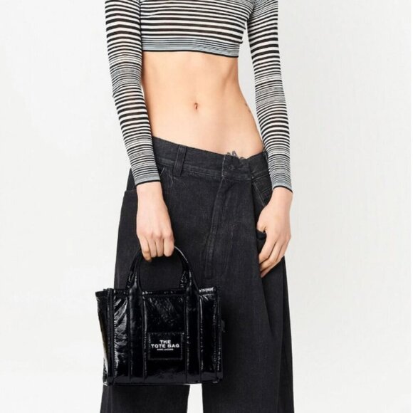 NWT! NEW! Marc Jacobs The Mini Tote Bag Crinkle Shiny Patent Leather Bla… - Picture 7 of 9